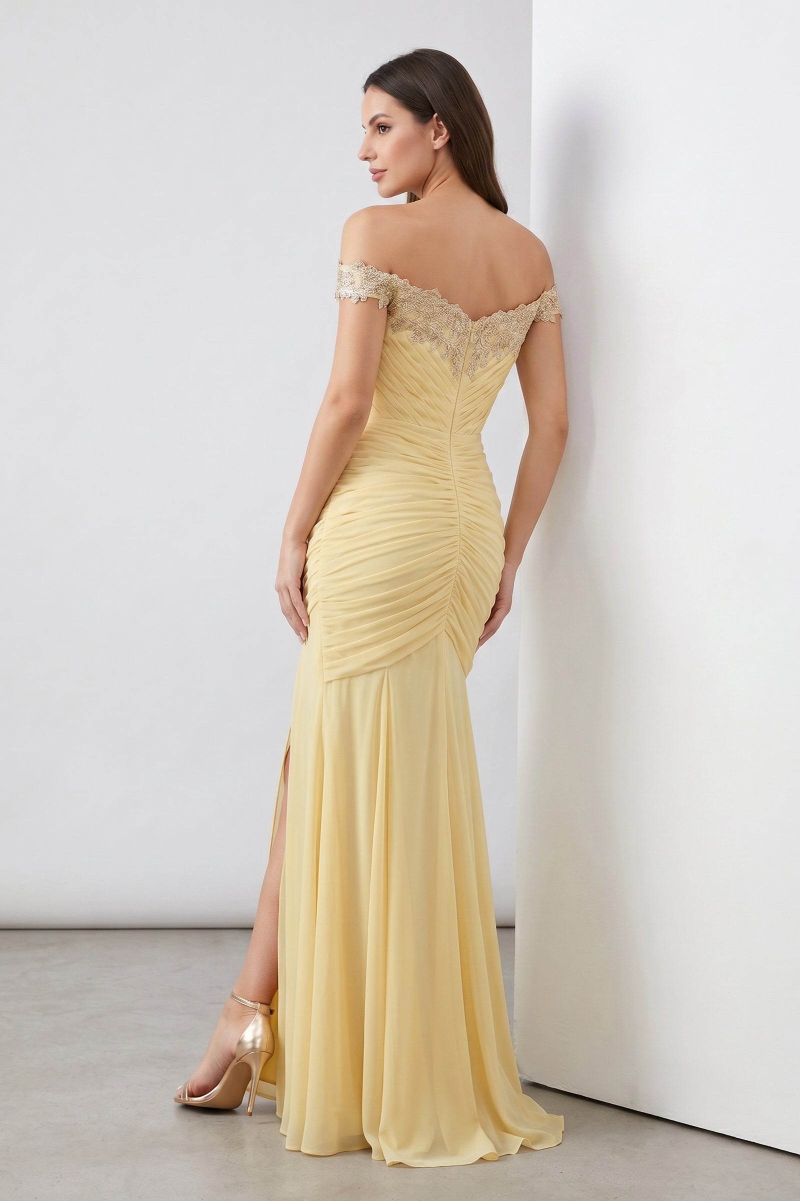 Yellow Off-Shoulder Lace Ruched Chiffon Bridesmaid Dress | Slit Mermaid Formal Gown