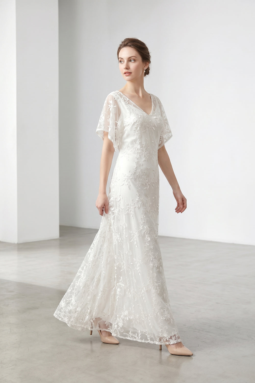 V-Neck Floral Embroidered Tulle Wedding Dress | Short Sleeve Sheath Bridal Gown