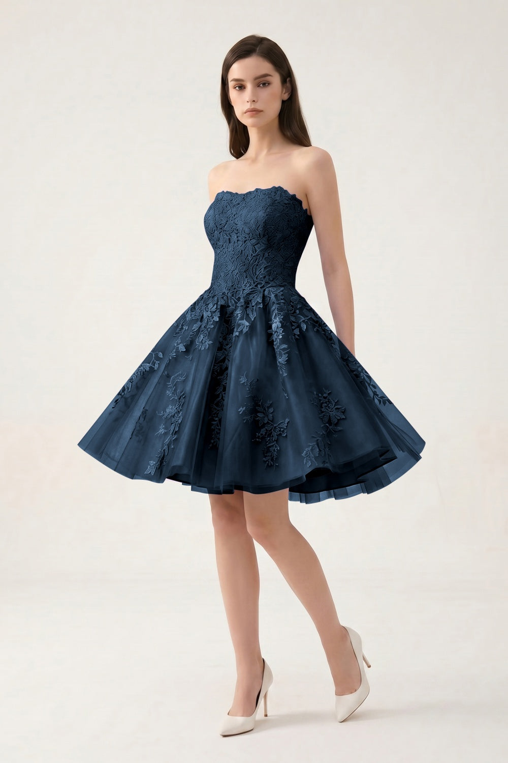 Strapless Lilac Tulle A-Line Short Homecoming Dress with Appliques